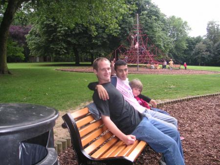 Charlie et Ali sur la br&egrave;che!